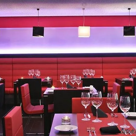 Hotel Sana Capitol 3*