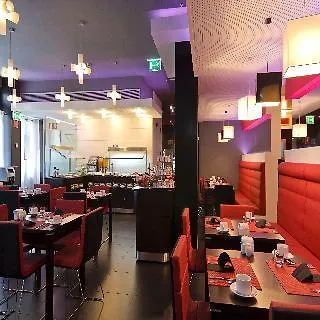 Hotel Sana Capitol