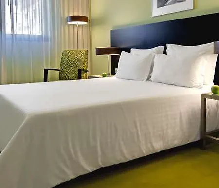 Sana Capitol Hotel 3*