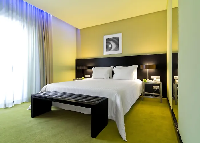 Sana Capitol Hotel Lissabon