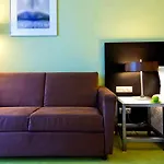 Hotel Sana Capitol 3*
