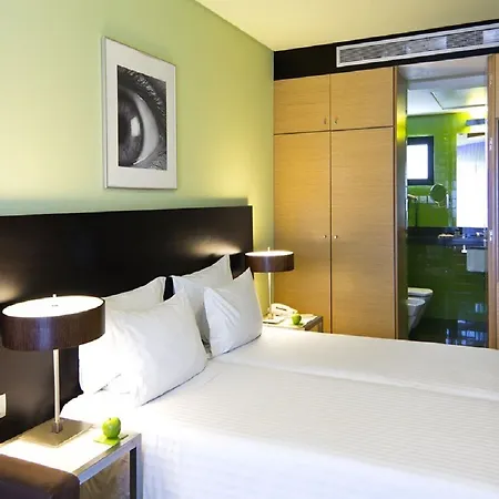 Sana Capitol 3*