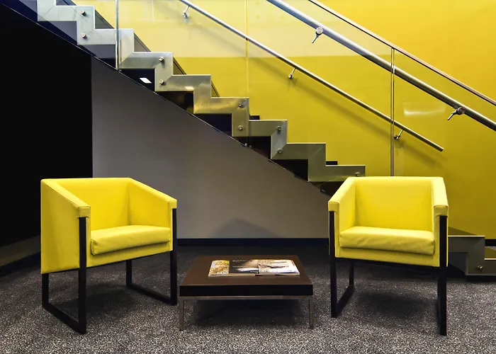 Sana Capitol מלון