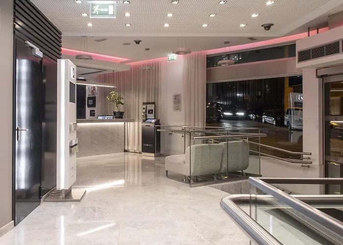 Sana Capitol מלון