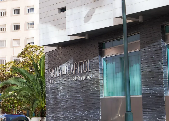 מלון Sana Capitol 3*