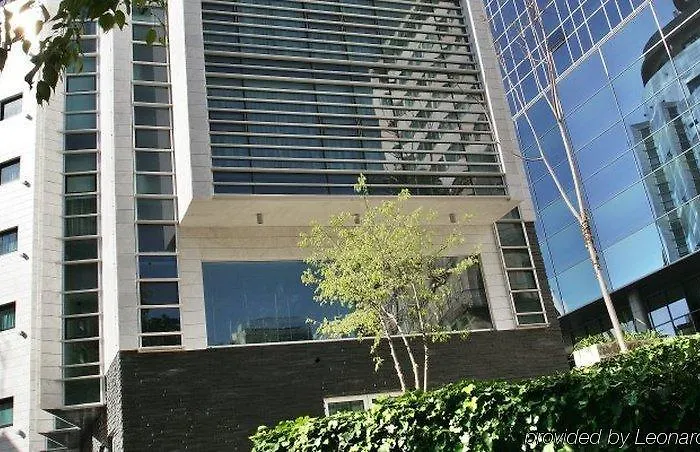 Sana Capitol מלון