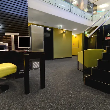 Sana Capitol Hotel 3*